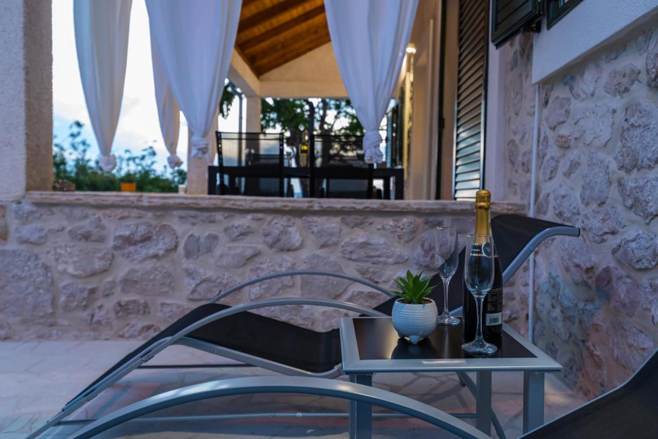 Holiday Home Figurica Novigrad  Luaran gambar